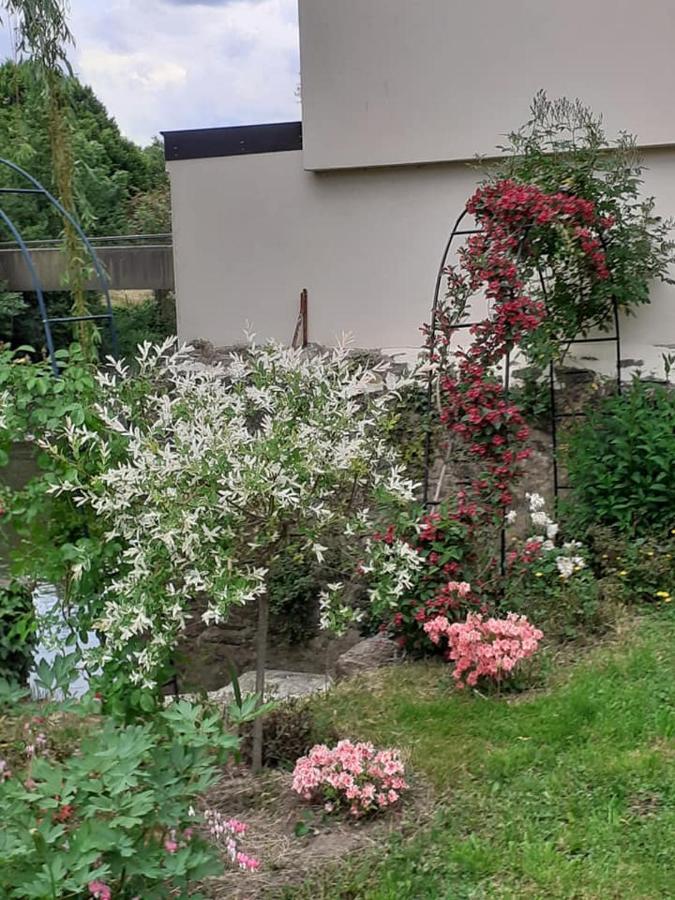 Fresnay-sur-Sarthe Le Refuge Des Alpes Mancelles 아파트 외부 사진