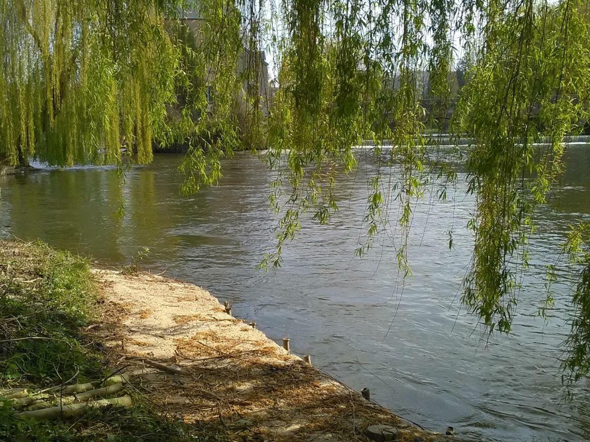 Fresnay-sur-Sarthe Le Refuge Des Alpes Mancelles 아파트 외부 사진